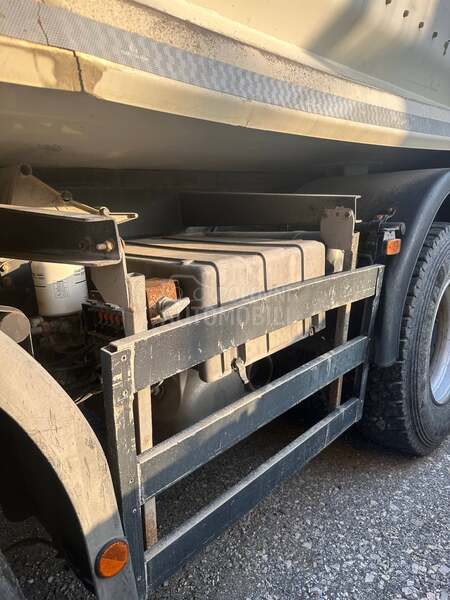 Iveco Traker 450
