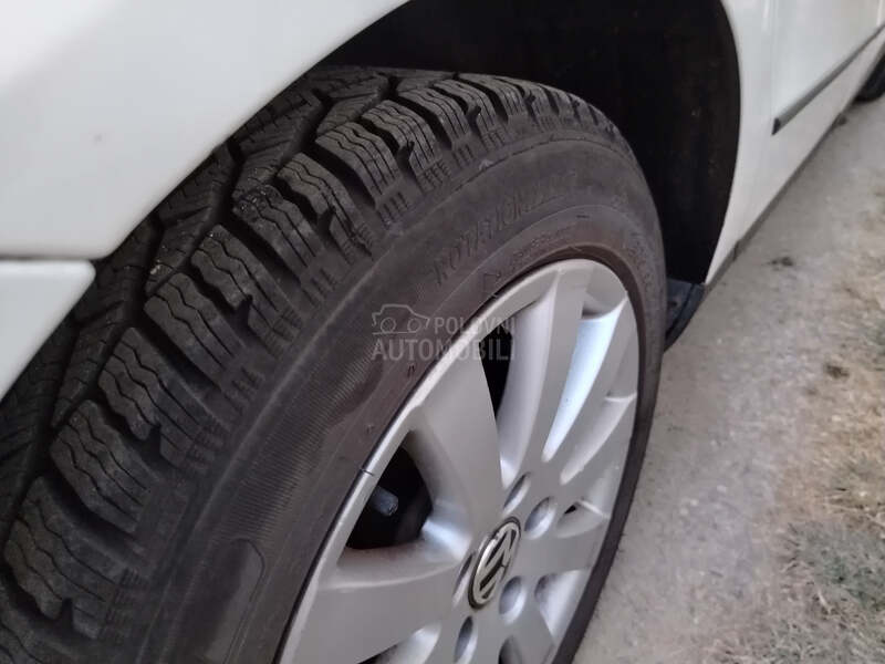 Volkswagen Passat B6 2.0 Tdi..