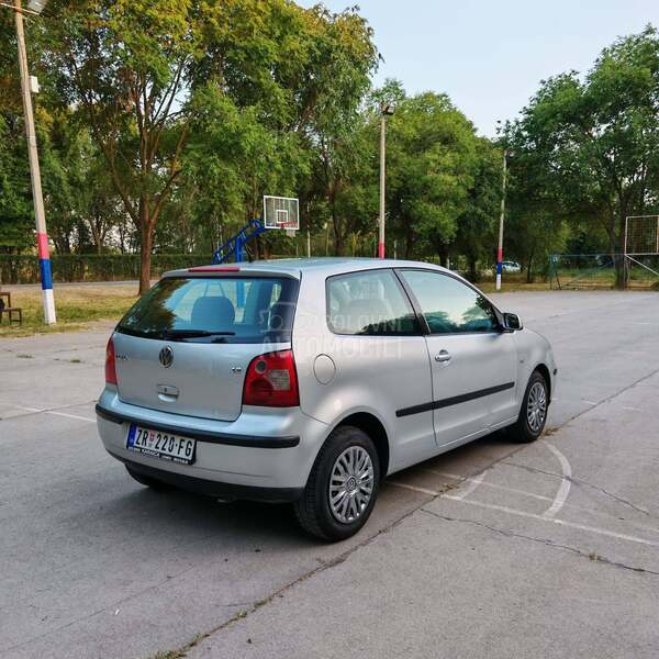 Volkswagen Polo 1.2b