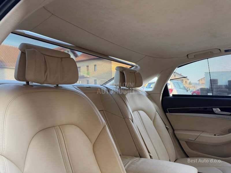 Audi A8 4.2 V8 FSI QUATTRO