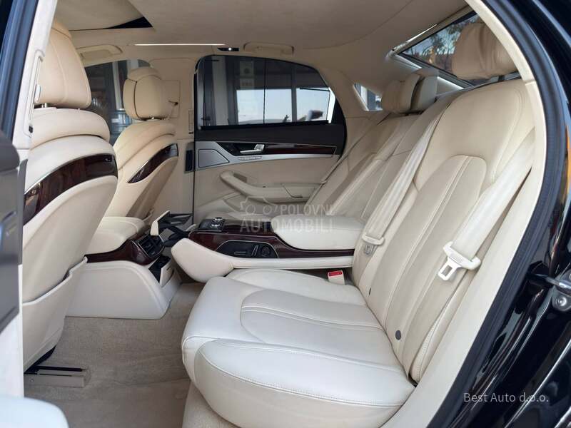 Audi A8 4.2 V8 FSI QUATTRO