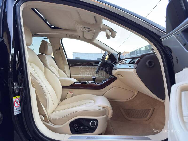 Audi A8 4.2 V8 FSI QUATTRO
