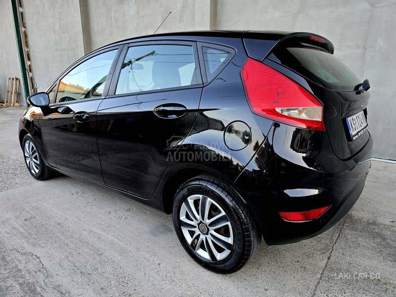Ford Fiesta AUTOM 1.4 b