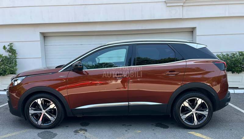 Peugeot 3008 GT LINE  PEUGEOT