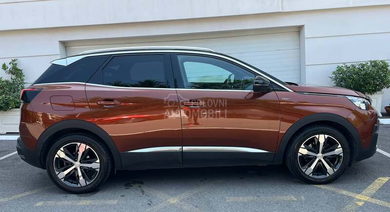 Peugeot 3008 GT LINE  PEUGEOT