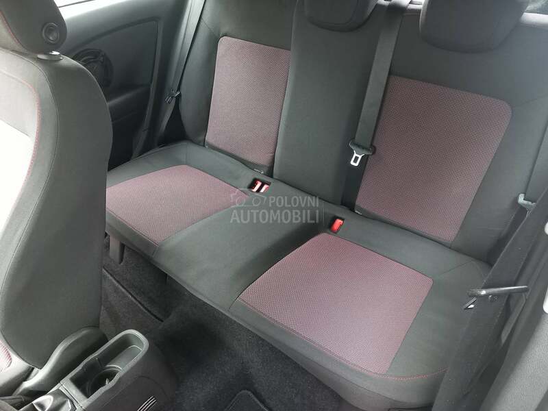 Opel Corsa D 1.4 COSMO CH NOVA