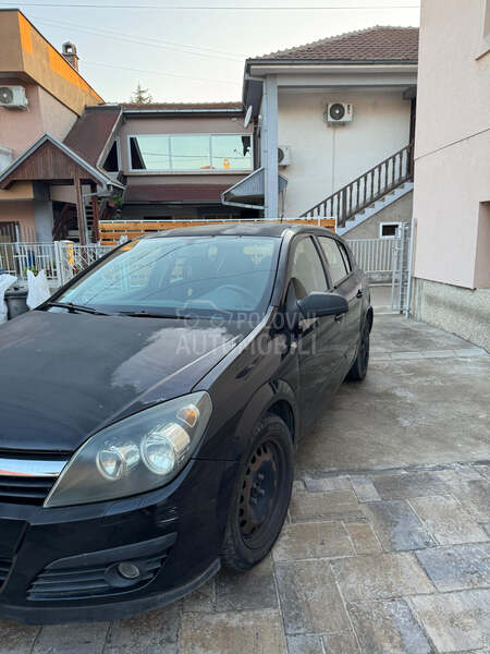 Opel Astra H 1.6 Twin Port