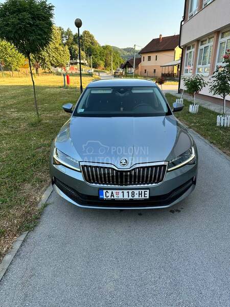 Škoda Superb 2.0 TDI DSG 4x4