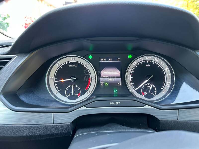Škoda Superb 2.0 TDI DSG 4x4