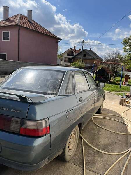Lada 110 