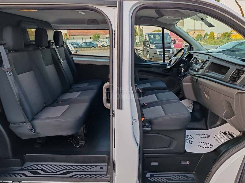 Ford Transit Custom 2.0 TDCi / L2 / DUPLA /