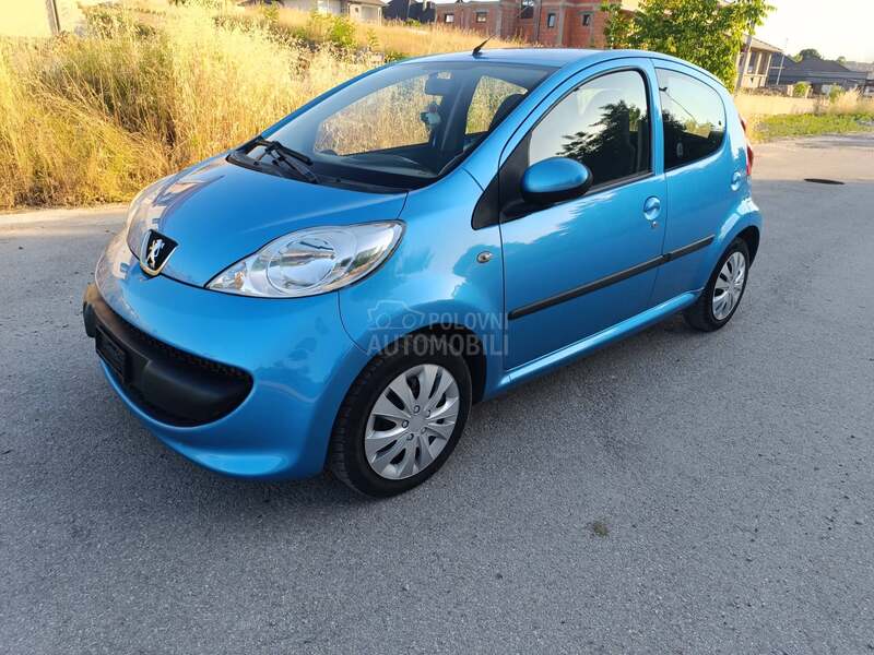 Peugeot 107 1.0