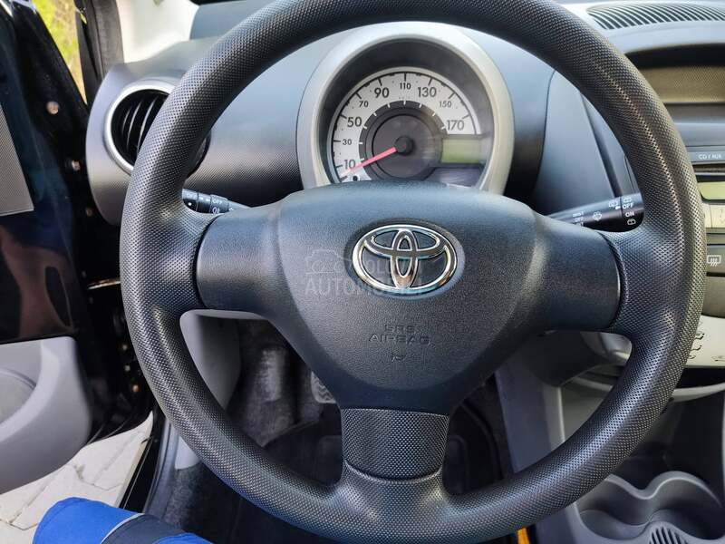 Toyota Aygo 1.0 B. RESTYLING