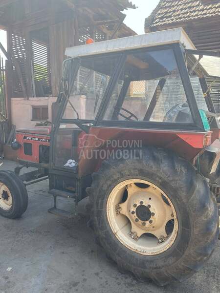 Zetor 7011
