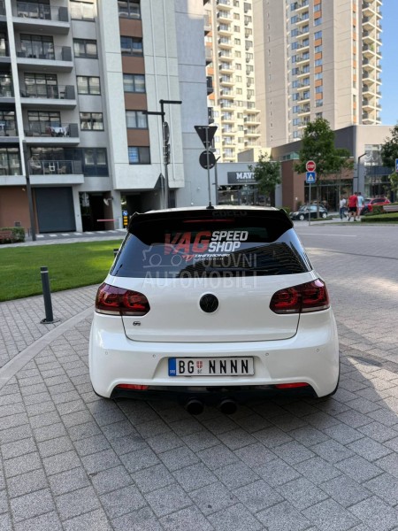 Volkswagen Golf 6 R
