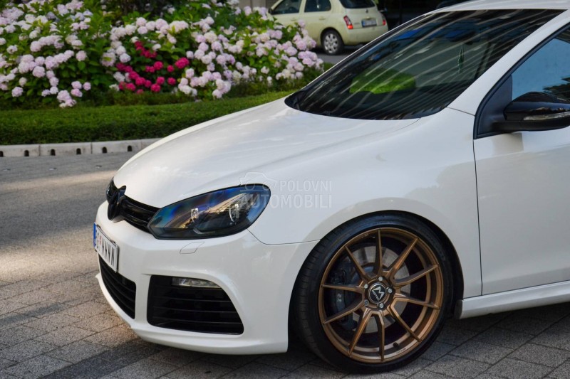 Volkswagen Golf 6 R
