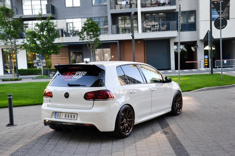 Volkswagen Golf 6 R