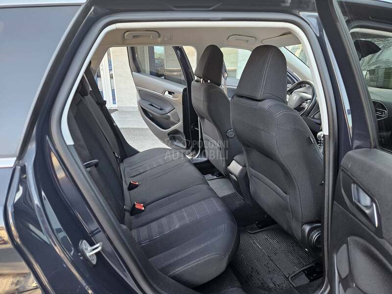 Peugeot 308 F U L L  133HK