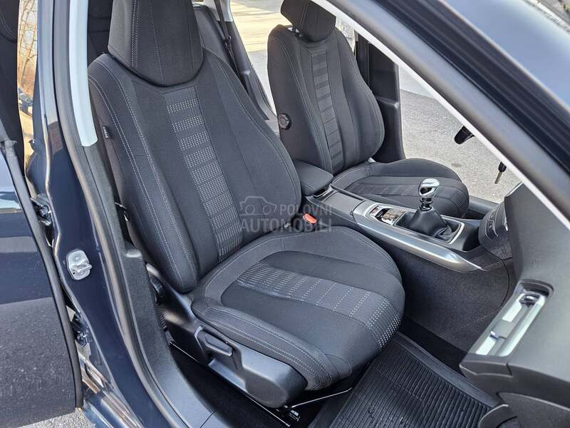 Peugeot 308 F U L L  133HK