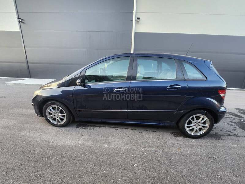 Mercedes Benz B 200 SPORT