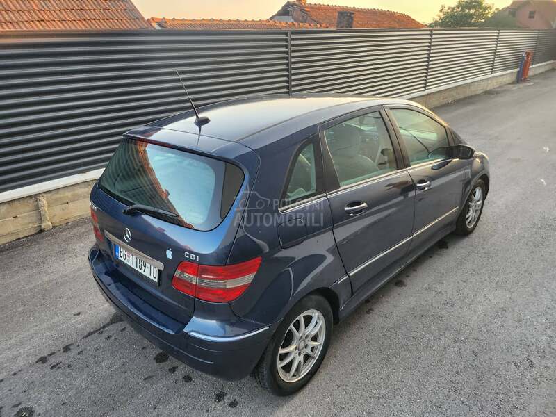 Mercedes Benz B 200 SPORT