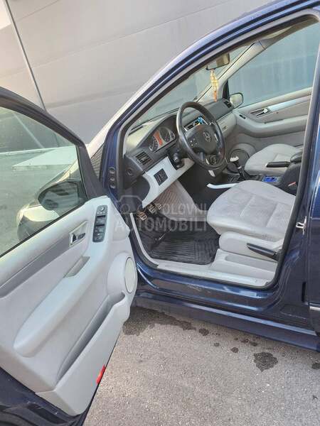 Mercedes Benz B 200 SPORT