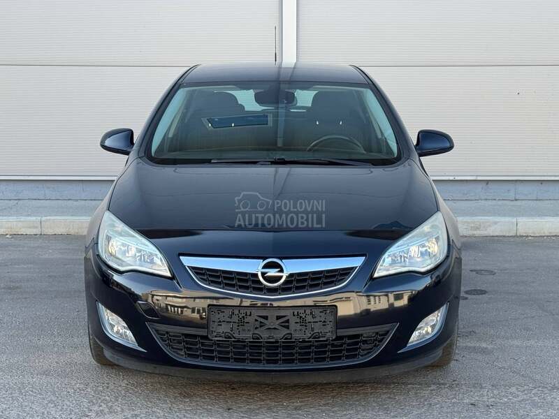 Opel Astra J 1.7CDTI