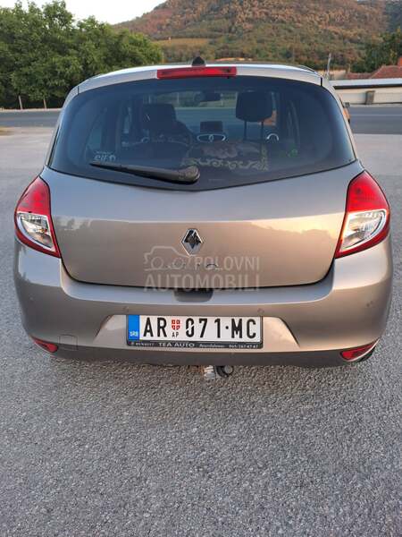 Renault Clio REDAK, ful oprema