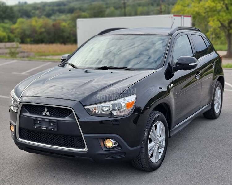 Mitsubishi ASX 1.8 DID PANO/XEN/CH