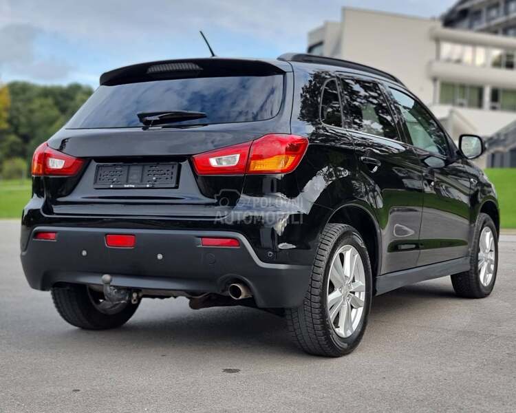 Mitsubishi ASX 1.8 DID PANO/XEN/CH