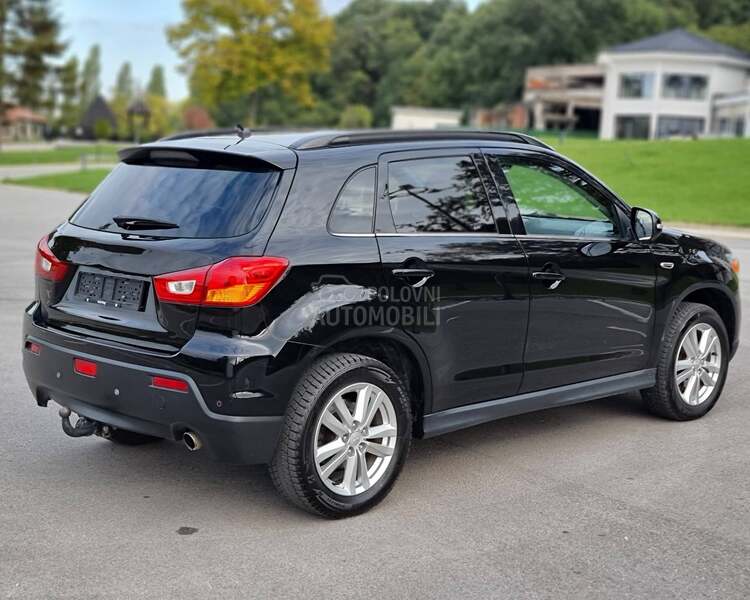 Mitsubishi ASX 1.8 DID PANO/XEN/CH