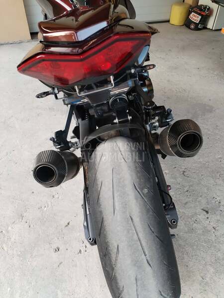 Kawasaki Z1000