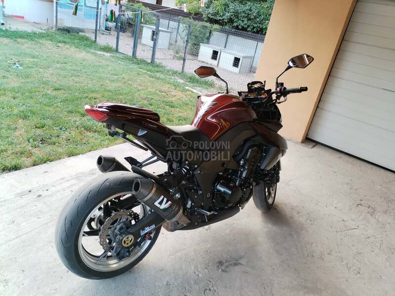 Kawasaki Z1000