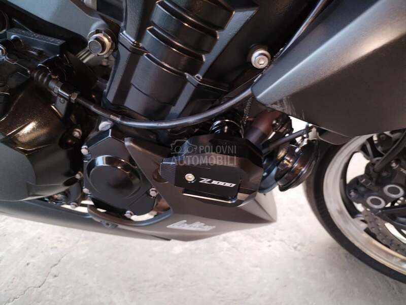 Kawasaki Z1000