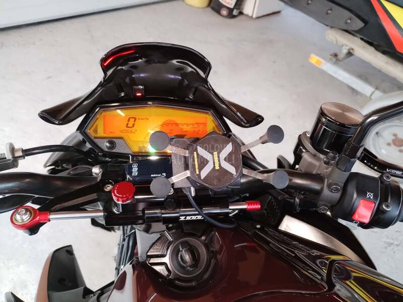 Kawasaki Z1000