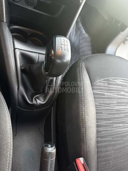 Peugeot 208 1.6 BlueHDi