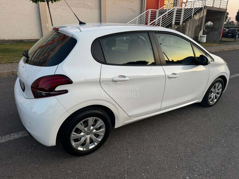 Peugeot 208 1.6 BlueHDi