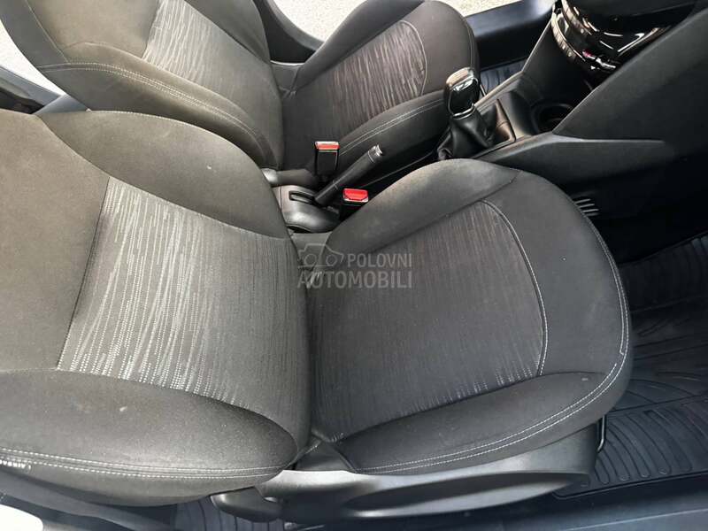 Peugeot 208 1.6 BlueHDi