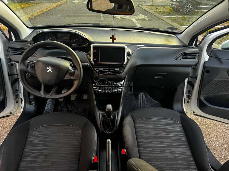 Peugeot 208 1.6 BlueHDi