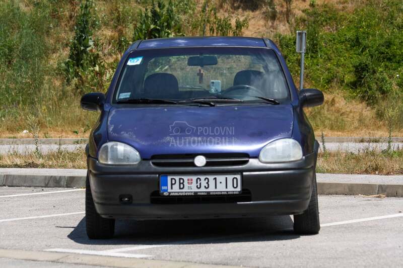 Opel Corsa B 