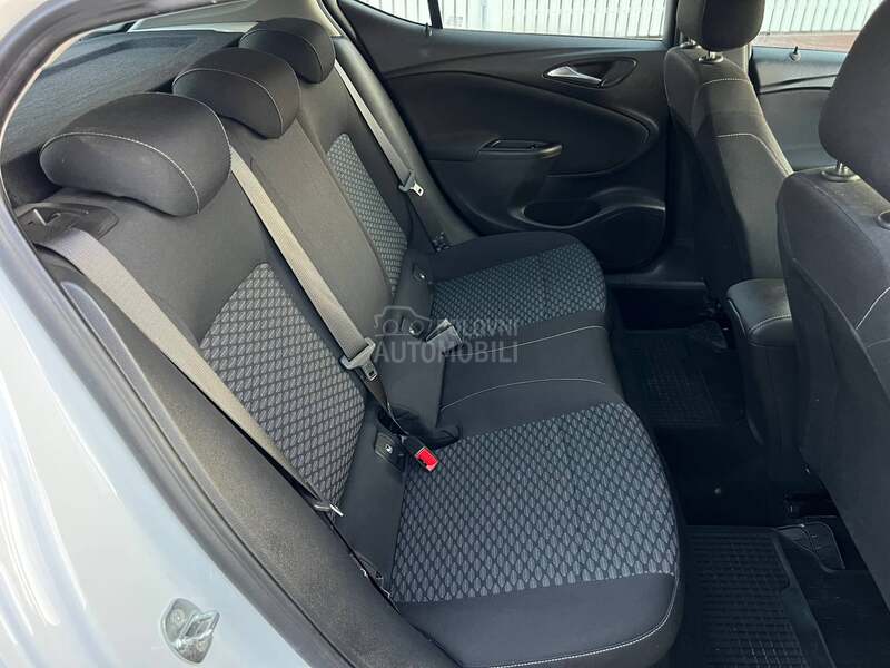 Opel Astra K NOVAAA