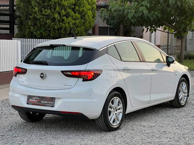 Opel Astra K NOVAAA