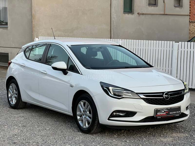 Opel Astra K NOVAAA
