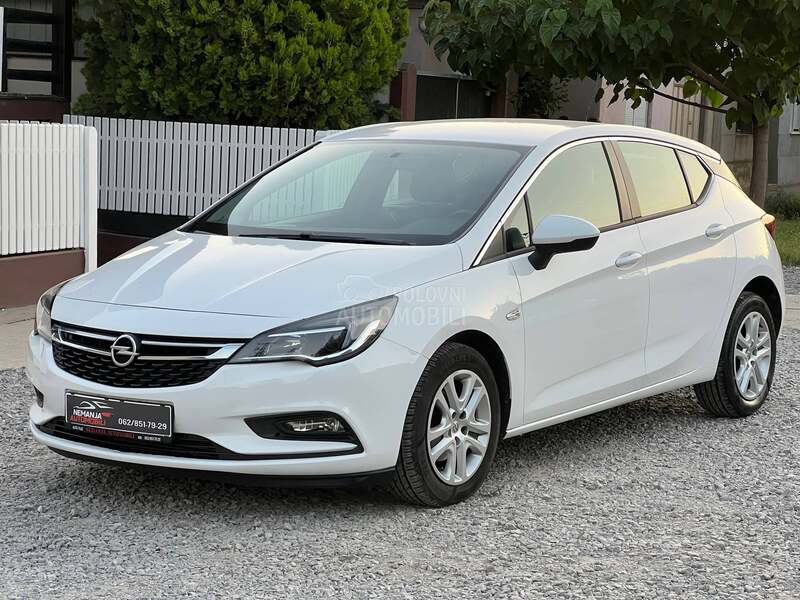 Opel Astra K NOVAAA