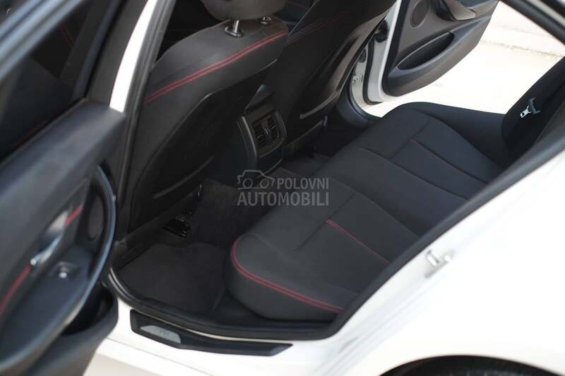 BMW 318 d SPORT Autom
