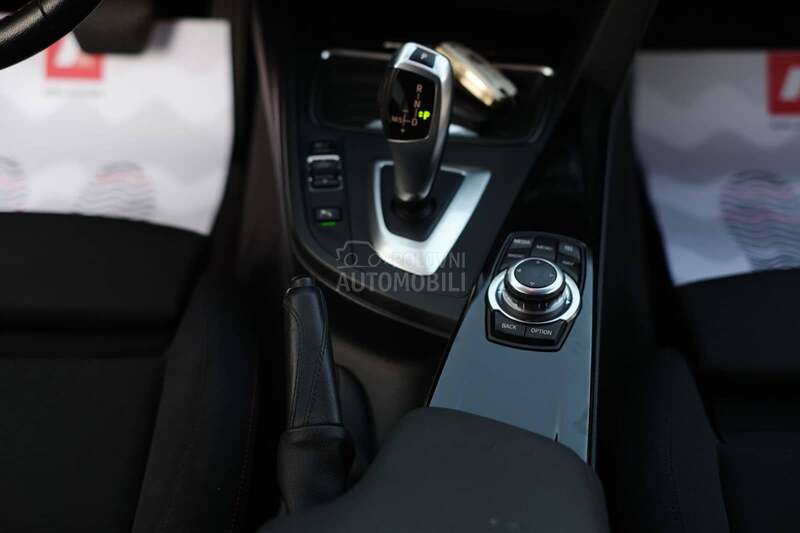 BMW 318 d SPORT Autom