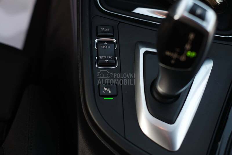BMW 318 d SPORT Autom