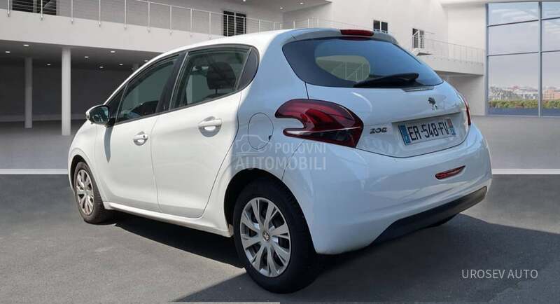 Peugeot 208 1.6 HDi NAV