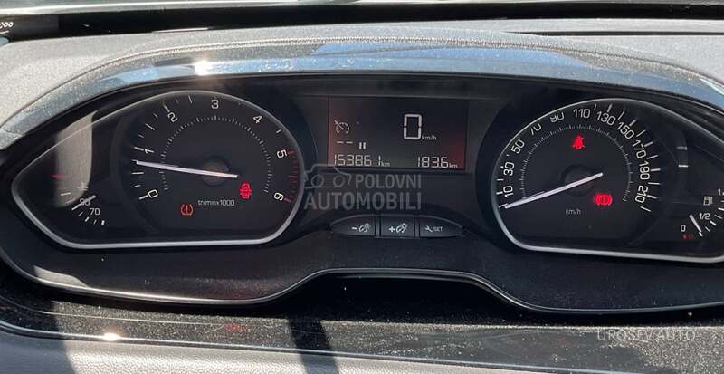 Peugeot 208 1.6 HDi NAV