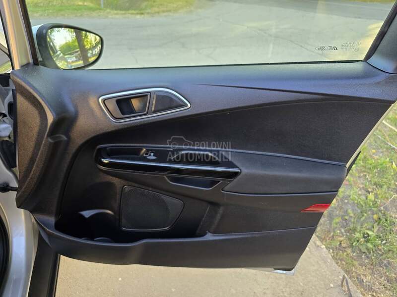Ford B-Max 1,0scti